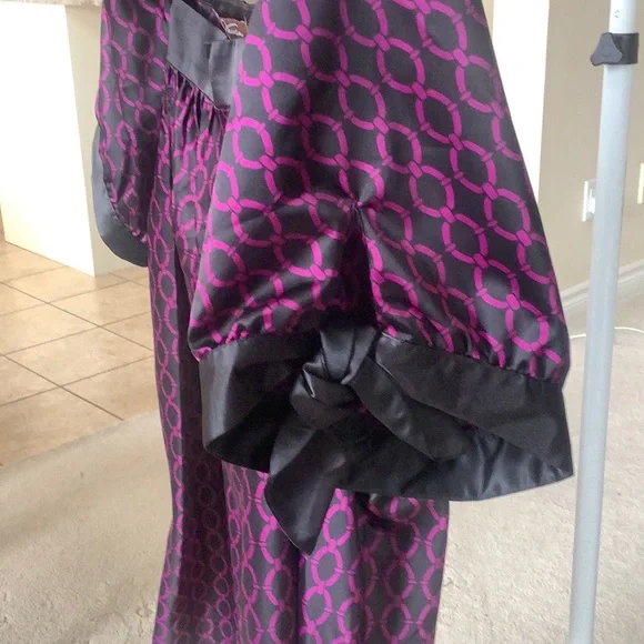 Blouse(s) - Picture 2 of 10